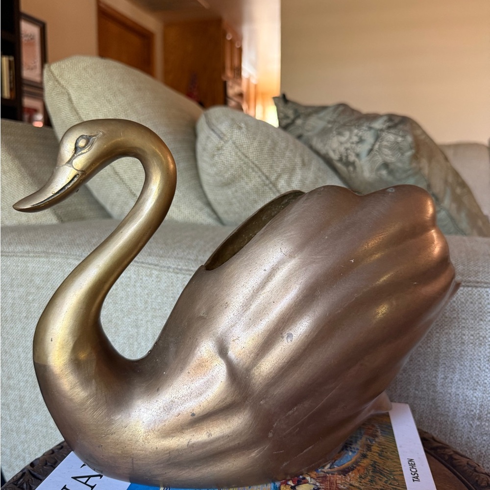 Vintage Brass Swan Figurine Planter - Gold Tone